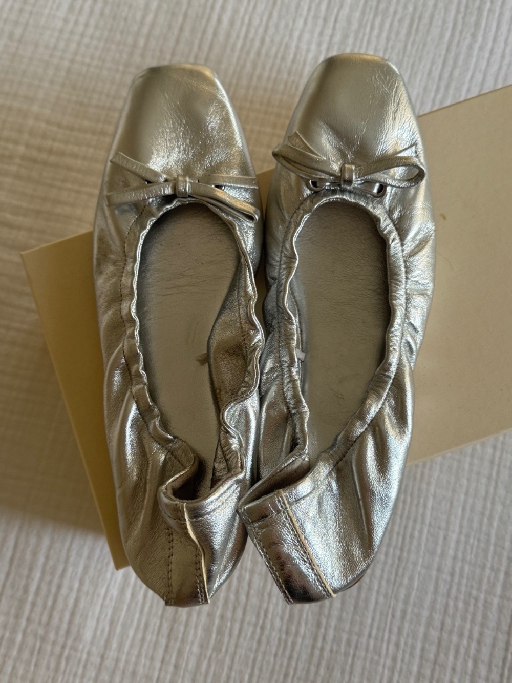 Zara Metallic Silver Ballet Flats with Bow